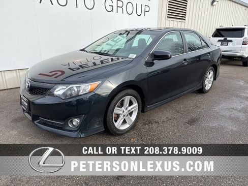 Used 2013 Toyota Camry SE image 7