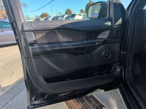 Used 2019 Ford Expedition Max Limited AWD/4WD image 14
