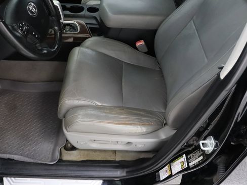 Used 2007 Toyota Tundra Limited image 16
