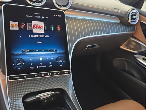 New 2026 Mercedes-Benz CLE 300 4MATIC Coupe image 15