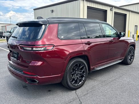 Certified 2025 Jeep Grand Cherokee L Summit AWD/4WD image 5