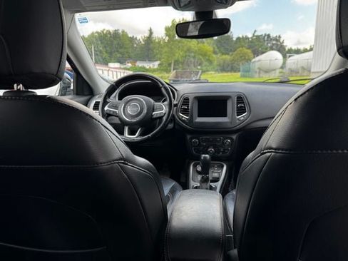 Used 2021 Jeep Compass Latitude w/ Convenience Group AWD/4WD image 22