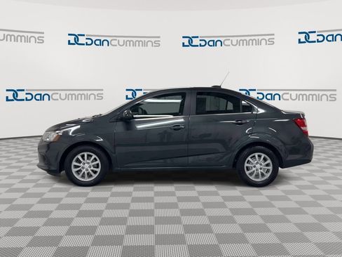 Used 2020 Chevrolet Sonic LT image 5