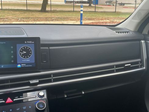 Used 2025 Hyundai Santa Fe SEL image 35