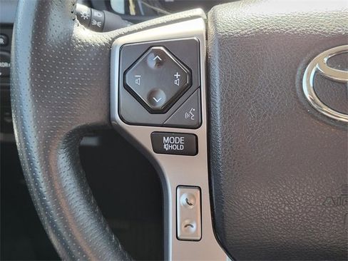 Used 2021 Toyota 4Runner SR5 Premium image 28