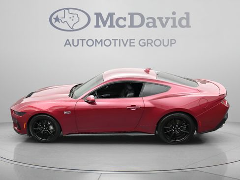 Used 2025 Ford Mustang GT Premium RWD image 35