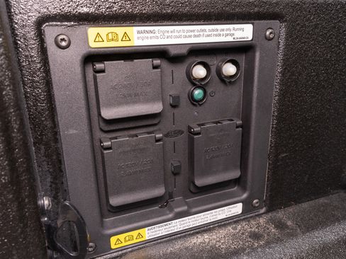 Used 2022 Ford F150 Lariat AWD/4WD image 13