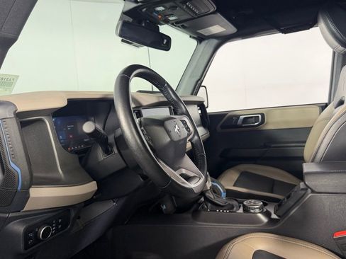 Used 2024 Ford Bronco Wildtrak AWD/4WD image 22