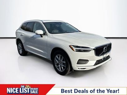 Used 2021 Volvo XC60 T5 Momentum