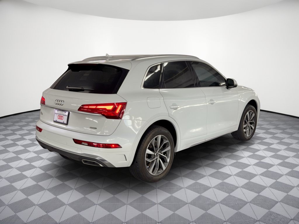 Used 2023 Audi Q5 2.0T Premium w/ Convenience Package AWD/4WD image 9