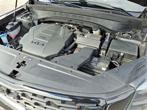 Used 2022 Kia Telluride SX w/ Nightfall Edition Package image 31