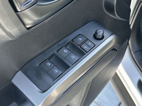 Certified 2022 Toyota Tacoma SR5 RWD image 15
