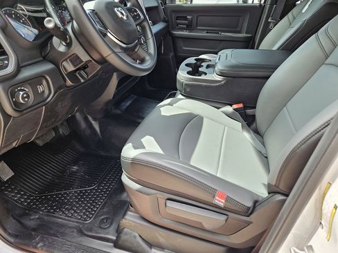 New 2026 RAM 3500 Tradesman AWD/4WD image 13