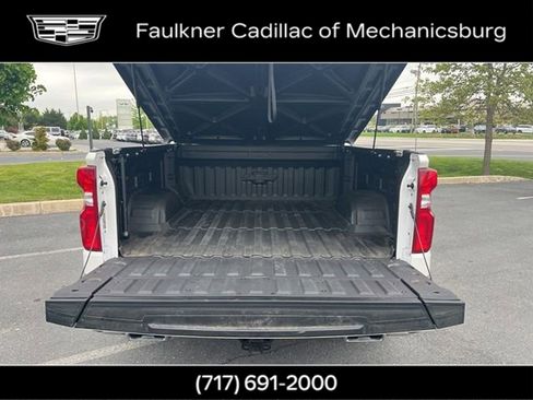 Used 2025 Chevrolet Silverado 1500 LTZ w/ LTZ Premium Package AWD/4WD image 15