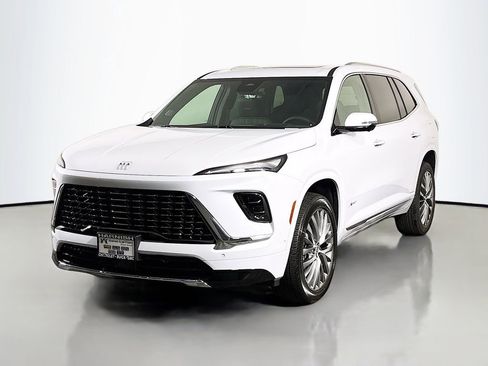 New 2026 Buick Enclave Avenir w/ Super Cruise Package image 3
