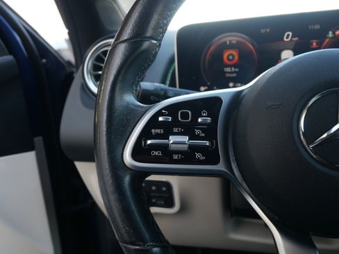 Used 2021 Mercedes-Benz GLB 250 GLB 250 image 14