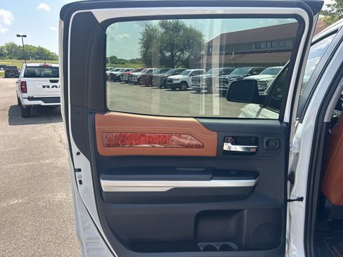 Used 2016 Toyota Tundra 1794 Edition AWD/4WD image 18