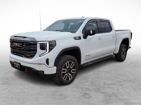 Used 2022 GMC Sierra 1500 AT4 w/ AT4 Premium Package image 5