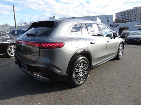 Certified 2023 Mercedes-Benz EQS 580 4MATIC SUV image 4