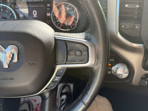 Certified 2021 RAM 1500 Laramie image 17