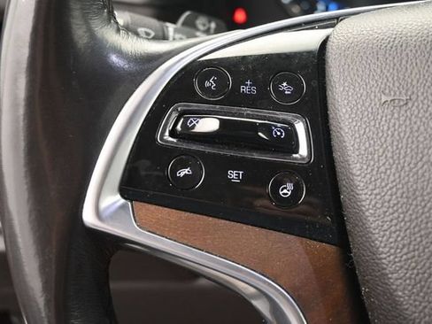 Used 2018 Cadillac Escalade ESV Premium Luxury AWD/4WD image 34