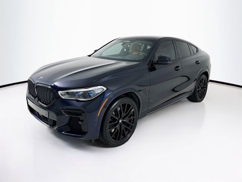 Used 2023 BMW X6 M50i w/ Executive Package image 3