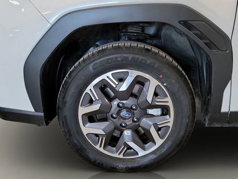 Used 2026 Subaru Forester Premium AWD/4WD image 13