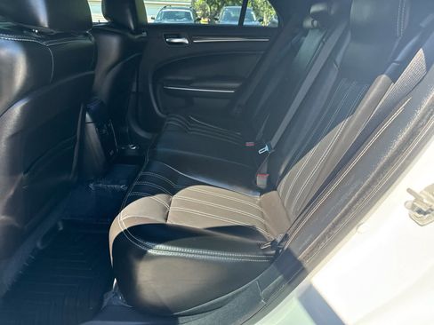 Used 2020 Chrysler 300 S AWD/4WD image 13