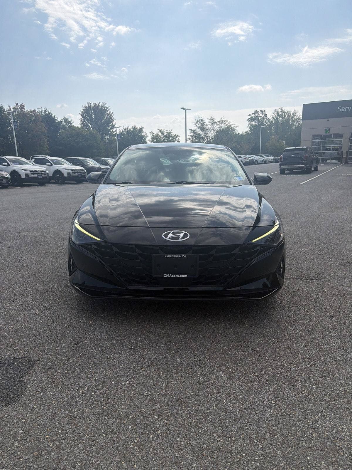 Certified 2023 Hyundai Elantra SEL w/ Convenience Package FWD image 3