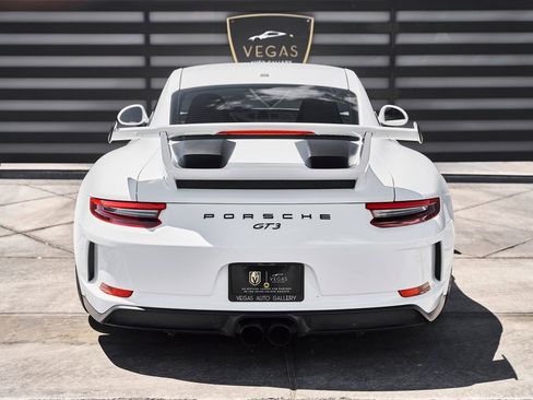 Used 2018 Porsche 911 GT3 RWD image 18