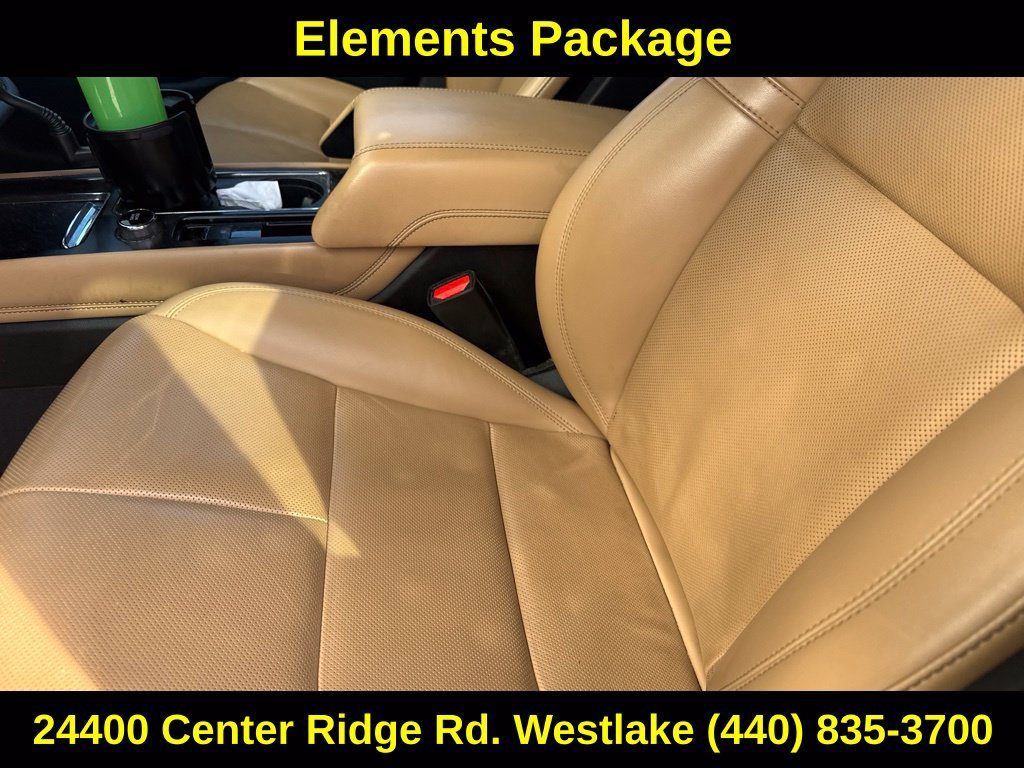 Used 2021 Lincoln Corsair Reserve w/ Equipment Group 201A AWD/4WD image 12