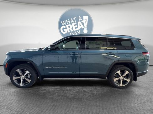 New 2026 Jeep Grand Cherokee L Limited w/ Trailer Tow Package AWD/4WD image 7