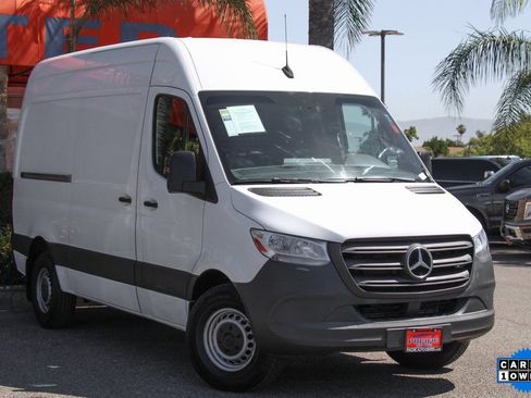 Used 2021 Mercedes-Benz Sprinter 144 Cargo image 2