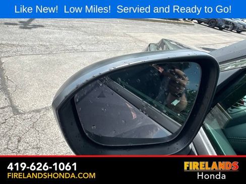 Used 2025 Nissan Rogue S FWD image 10