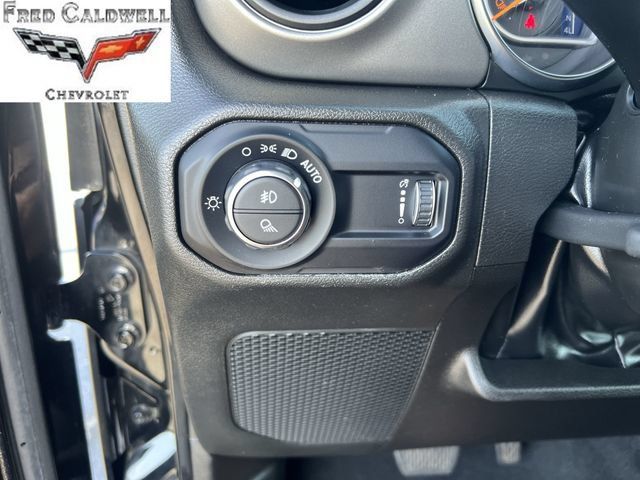 Used 2023 Jeep Gladiator Sport AWD/4WD image 23