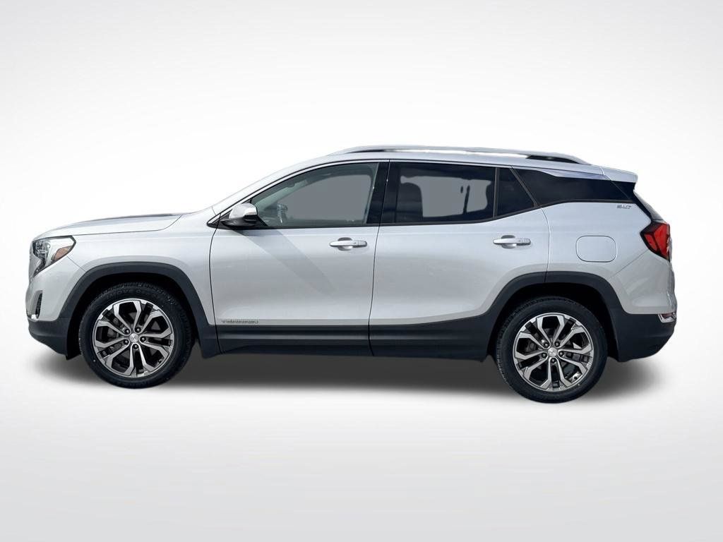 Used 2019 GMC Terrain SLT w/ Preferred Package FWD image 3