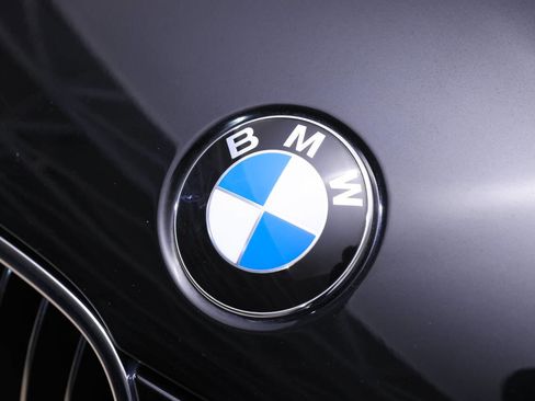 Used 2006 BMW M5 image 29