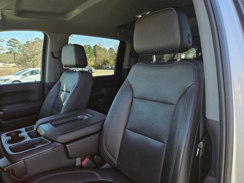 Used 2020 Chevrolet Silverado 2500 LTZ image 11