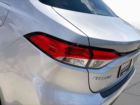 Used 2024 Toyota Corolla LE FWD image 28
