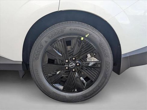 New 2026 Nissan Murano SV image 9