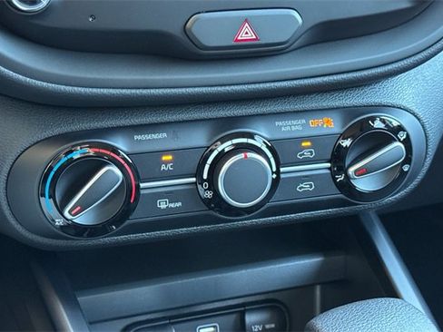 New 2025 Kia Soul LX image 23
