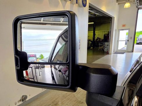 Used 2024 Chevrolet Silverado 2500 High Country w/ High Country Premium Package AWD/4WD image 30