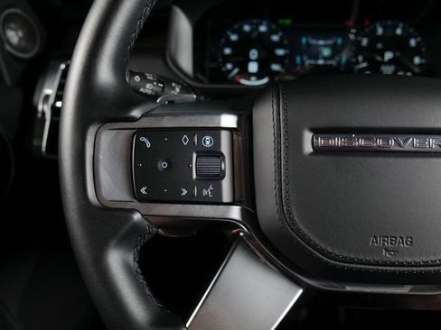 Certified 2025 Land Rover Discovery Dynamic SE AWD/4WD image 19