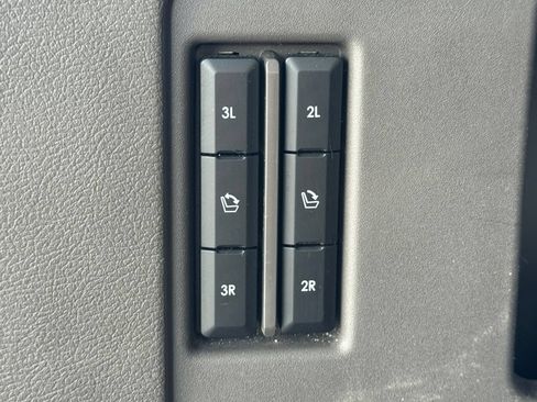 Used 2022 Lincoln Navigator L Reserve AWD/4WD image 34