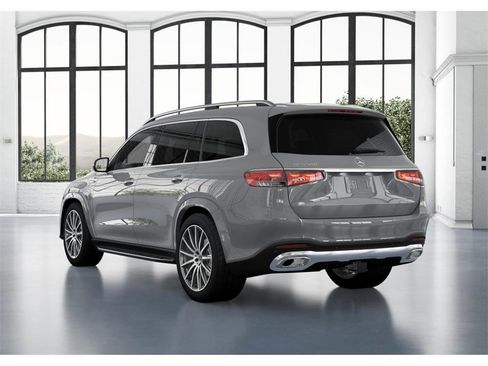 New 2026 Mercedes-Benz GLS 580 4MATIC image 28