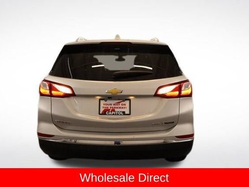 Used 2018 Chevrolet Equinox Premier AWD/4WD image 3