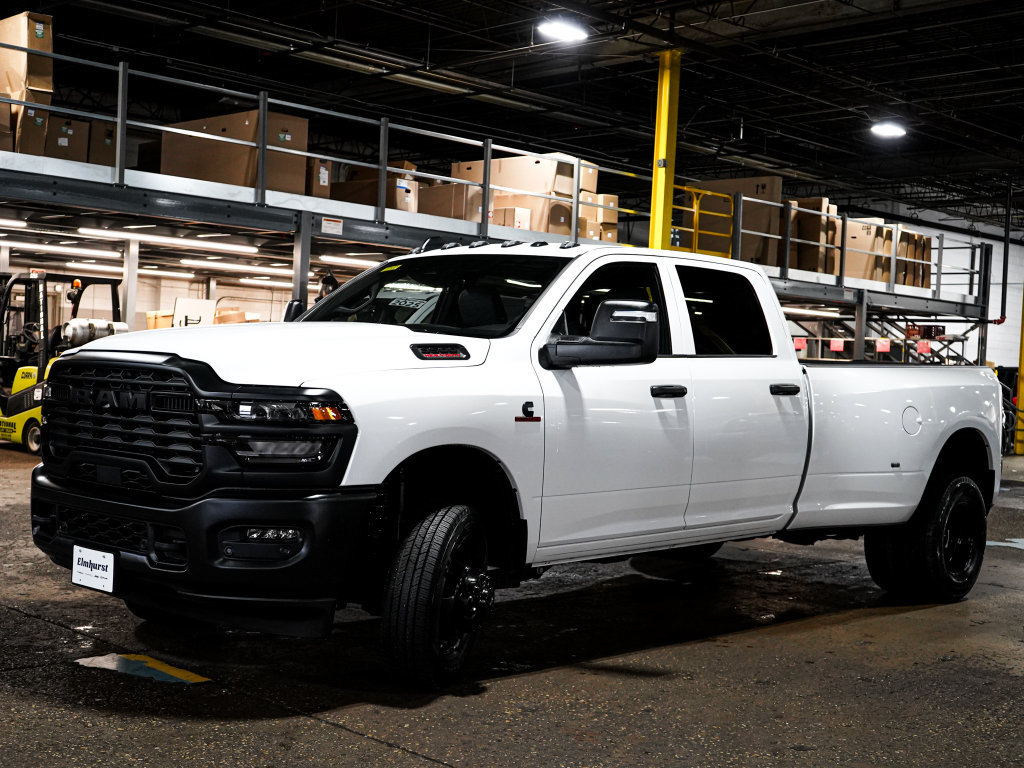 New 2027 RAM 3500 Tradesman AWD/4WD image 4