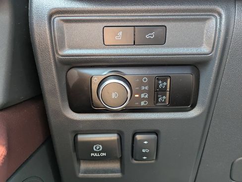 Used 2023 Ford Expedition Max Limited RWD image 21