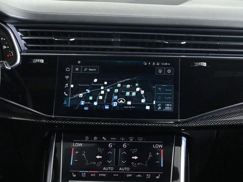 Used 2023 Audi SQ8 Prestige image 13