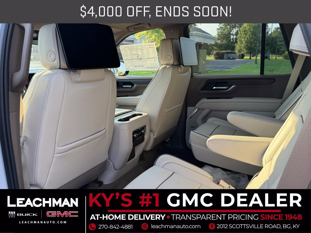 New 2026 GMC Yukon Denali w/ Denali Reserve Package AWD/4WD image 17